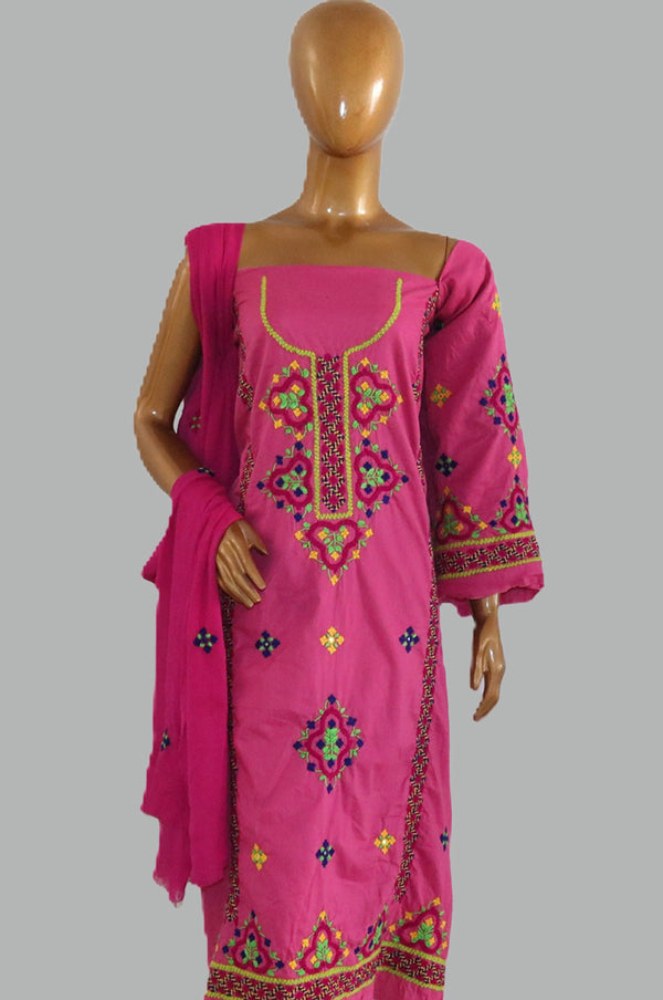 Balochi Tanka Peony